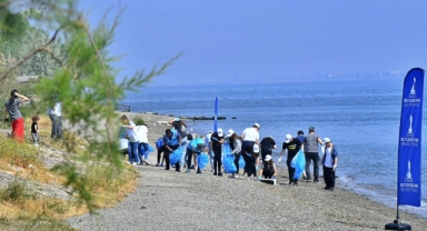 Kıyılar ve Körfez’deki atıklar mercek altına alınıyor