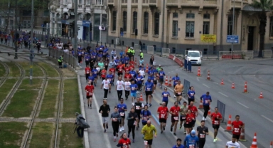 Maraton İzmir’de sivil topluma 4 milyon TL’lik katkı