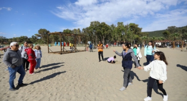 Pamucak'ta gençler Survıvor parkuru ile eğlendi 