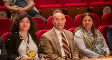 Soyer: İzmir’de çoğulcu bir kültürün gelişmesini destekliyoruz