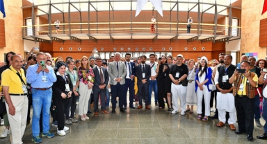 Suluboya Festivali barış mesajlarıyla başladı