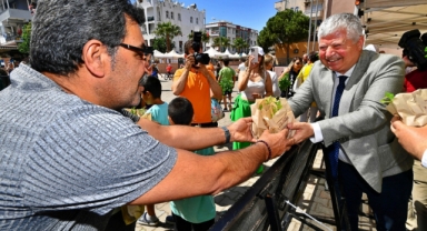 Tohum Takas Şenliği'nde 300 bin fide dağıtıldı