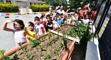 Toprak sevgisi İZELMAN Anaokulları’nda büyüyor