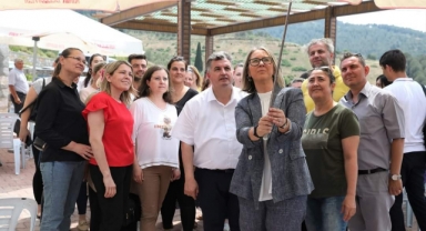 AK Partili Çankırı öğrencilerle bir araya geldi 