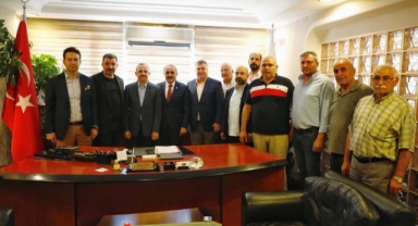 AK Partili Sürekli muhalefete yüklendi: Esnafı siyasete malzeme yapıyorlar