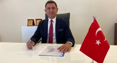 AK Partililer Başkan Tugay'ı hedef aldı: Maval okumasınlar!