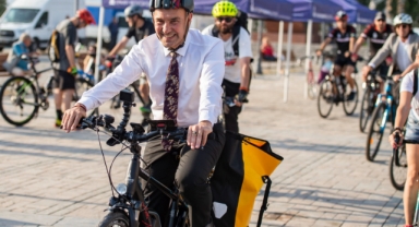 Başkan Soyer’den bisikletli ulaşım çağrısı