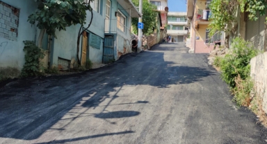 Bayraklı’da asfaltlama çalışmaları hız kesmiyor