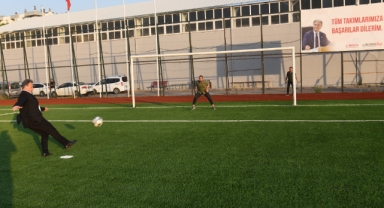 Bornova Şehir Stadı yenileniyor