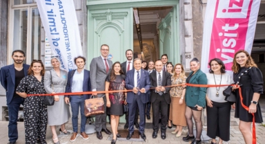 Brüksel'de İzmir Evi açıldı