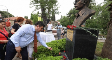 Buca’nın efsanevi şairi unutulmadı