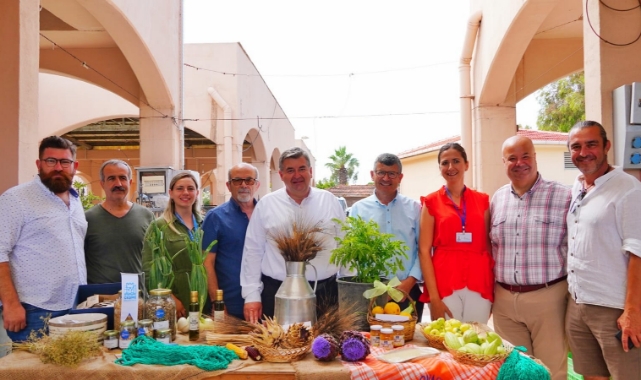 Çeşme’de Plastik Atıksız Üretici Pazarı