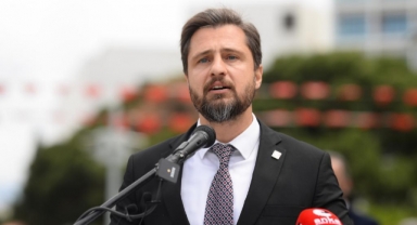 CHP İzmir’de Yönetim Toplandı: AKP’nin rahatsızlığını anlıyor ve doğal karşılıyoruz 