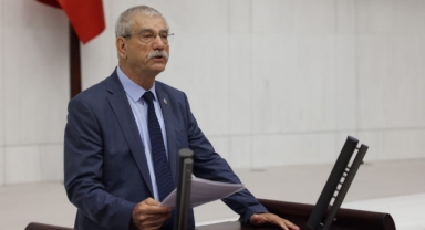 CHP'li Kani Beko: Sarraf’ın ‘kara’ suçlarına ortaklık devam mı ediyor?