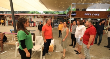 Efes Alt Kapı Esnafından Başkan Ceritoğlu Sengel’e Teşekkür 