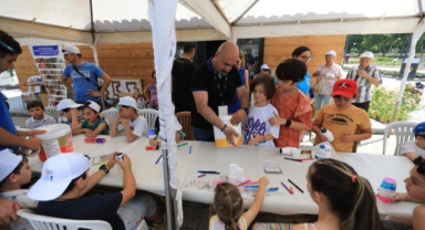 Efes Selçuk’ta atıklar kuş evi oldu