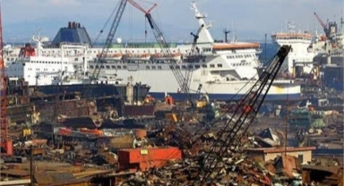 Gemi söküm işçileri tehlikede: Patronlar tedbirsiz, devlet denetimsiz!