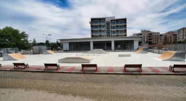 Gençlere müjde: Gaziemir'in kaykay parkı tamamlandı
