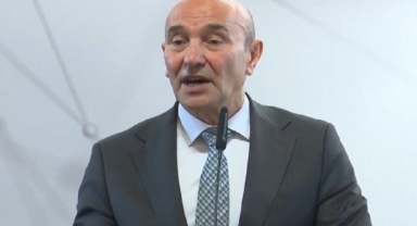 İzmir’de Basın Zirvesi: Soyer’den Basın Kanunu'na Tepki