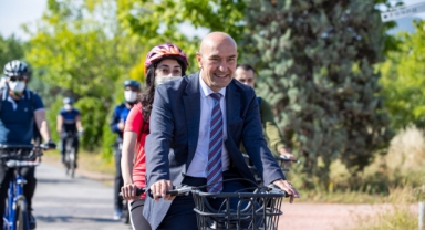 İzmir'de bisikletle ulaşım arttı: Hedef 107 kilometre!