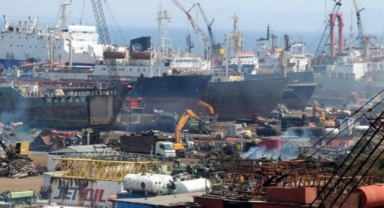 Aliağa'da asbest tehdidi: İzmir halkı ölümü soluyor! 