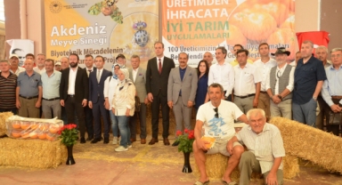 İzmirli üreticiye tam destek: Akdeniz meyve sineğine karşı mücadele 