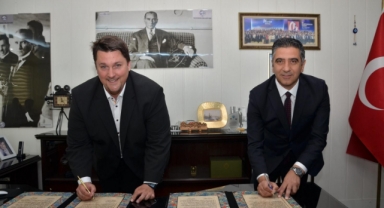 Kardeş belediyeler Menderes’te buluştu