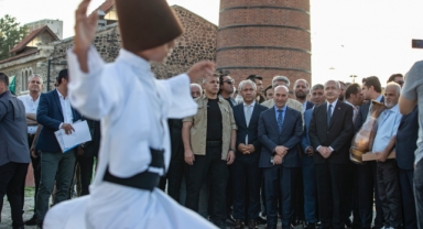 Kılıçdaroğlu İzmir'de Konyalılarla buluştu