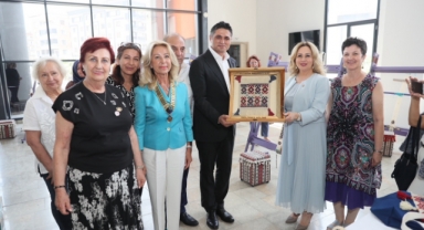 Sibel Tatar ve Nazlı Bijen Tösgen’den Aliağalı Üretici Kadınlara Destek