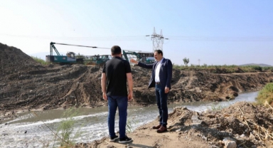 AK Partili Kaya koku üzerinden yüklendi: Kokunun sebebi CHP'li yerel yönetim!