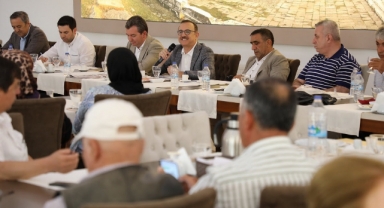 AK Partili Sürekli: Büyükşehir, belediyelerimizi engellemesin