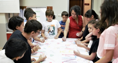 Bornovalı minikler bilimi eğlenerek öğreniyorlar