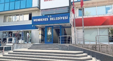 Büyük yolsuzluk operasyonu: Menderes Belediyesi’nden ilk açıklama geldi