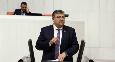 CHP'li Sındır'dan tepki: 1 yıl önce uyardık, asbestli ölüm gemisi istemiyoruz!