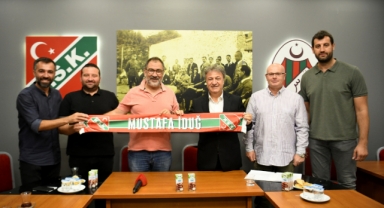 Deneyimli antrenörle sözleşme imzalandı