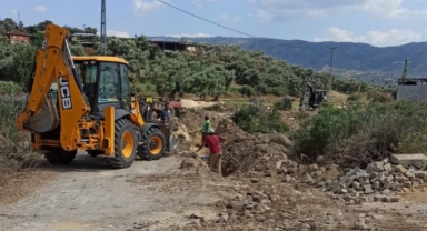 İZSU Kiraz Kaleköy'ü kesintisiz suya kavuşturuyor