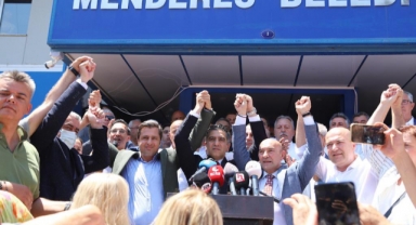 Kayalar’a CHP’den tam destek: Başımız dik alnımız ak! 