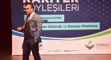 Öğrencilerimiz hayallerini peşinden gitmeli 