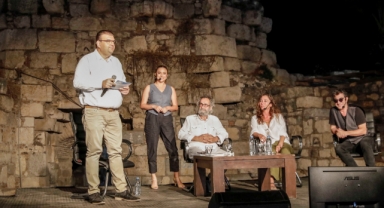 Seferihisar Kaleiçi söyleşileri tüm hızıyla devam ediyor: Kültür sanattan sinemaya 