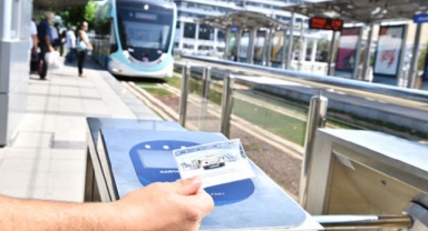 Zam üstüne zam gelmişti: İzmir'de ulaşıma indirim! 