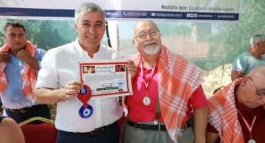 9.Payamlı Bardacık Festivali Başlıyor: İzmir Baba'nın adı festivalde yaşayacak! 