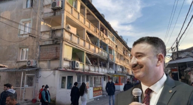 AK Partili Başdaş: Elinizi Roman halkının evlerinden çekin