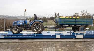 AK Partili Kaya, Başkan Soyer’e yüklendi: Bayındır çiftçisine zulüm iddiası! 