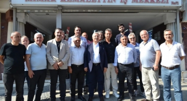 AK Parti'li Nasır saha çalışması yaptı