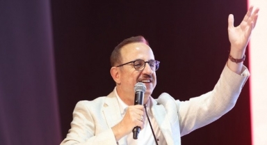 Başkan Sürekli'den flaş açıklama: 2023 işaret fişeğini İzmir'den yakacağız.