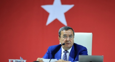 Batur’dan ‘şadırvan vandallarına’ tepki: Vandalizmin en son boyutu! 