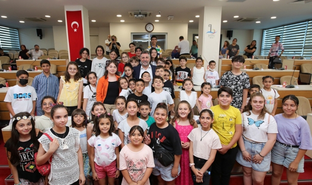 Bayraklı’da çocuklar BASAMAK yaz okullarını çok sevdi