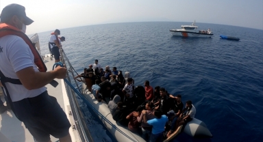 İzmir'de 386 kaçak göçmen yakalandı