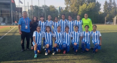 Konak Kız Futbol Takımı fırtına gibi