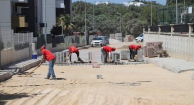 Menderes Belediyesi’nden Görece’de yol yapım seferberliği